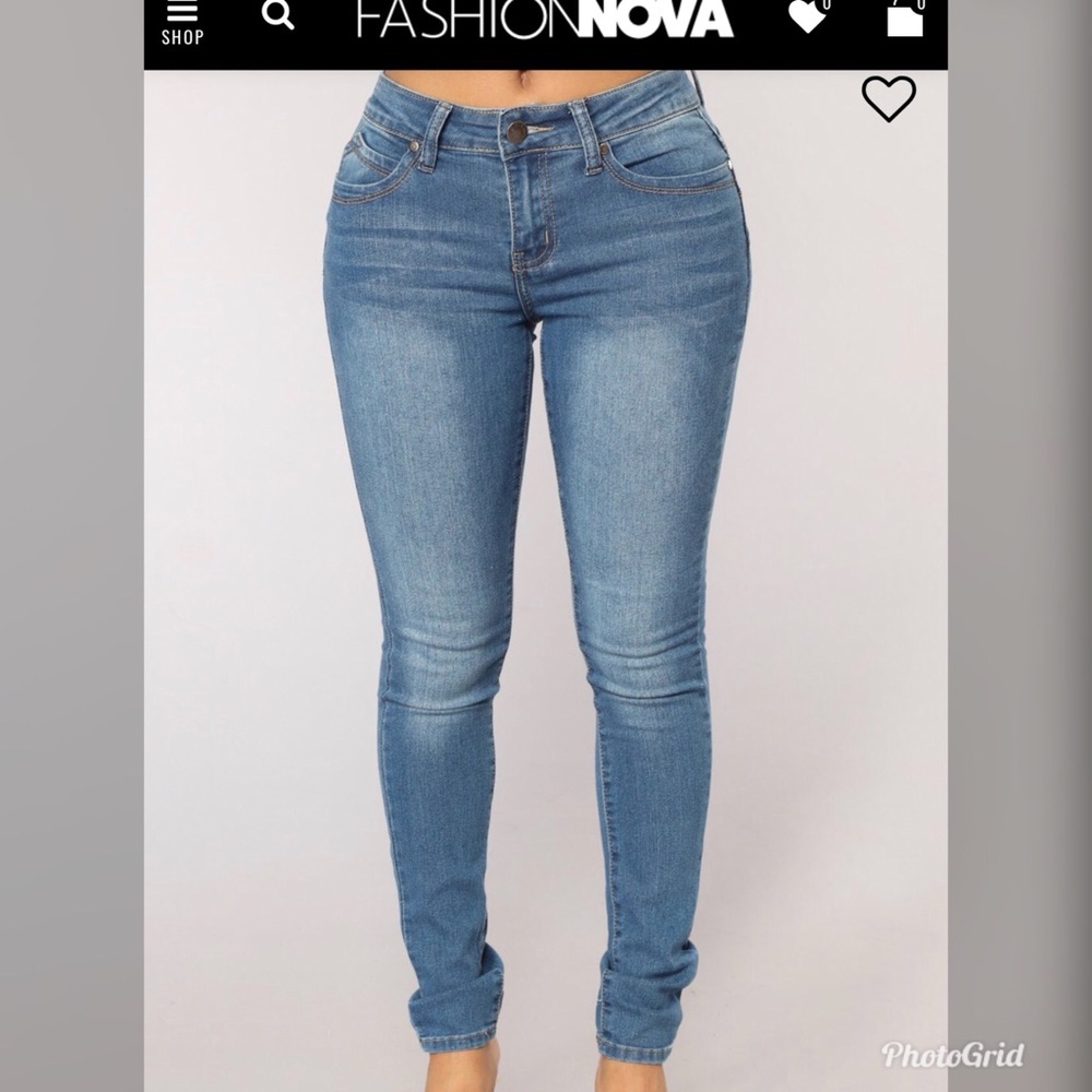 Fashion nova jeans!